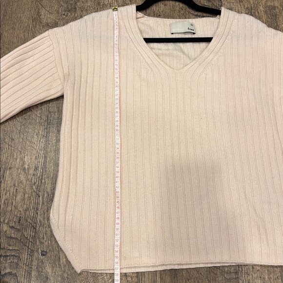 Wilfred free 100% Merino Wool Oversized Ribbed Sweater - Cream. - Picture 6 of 12